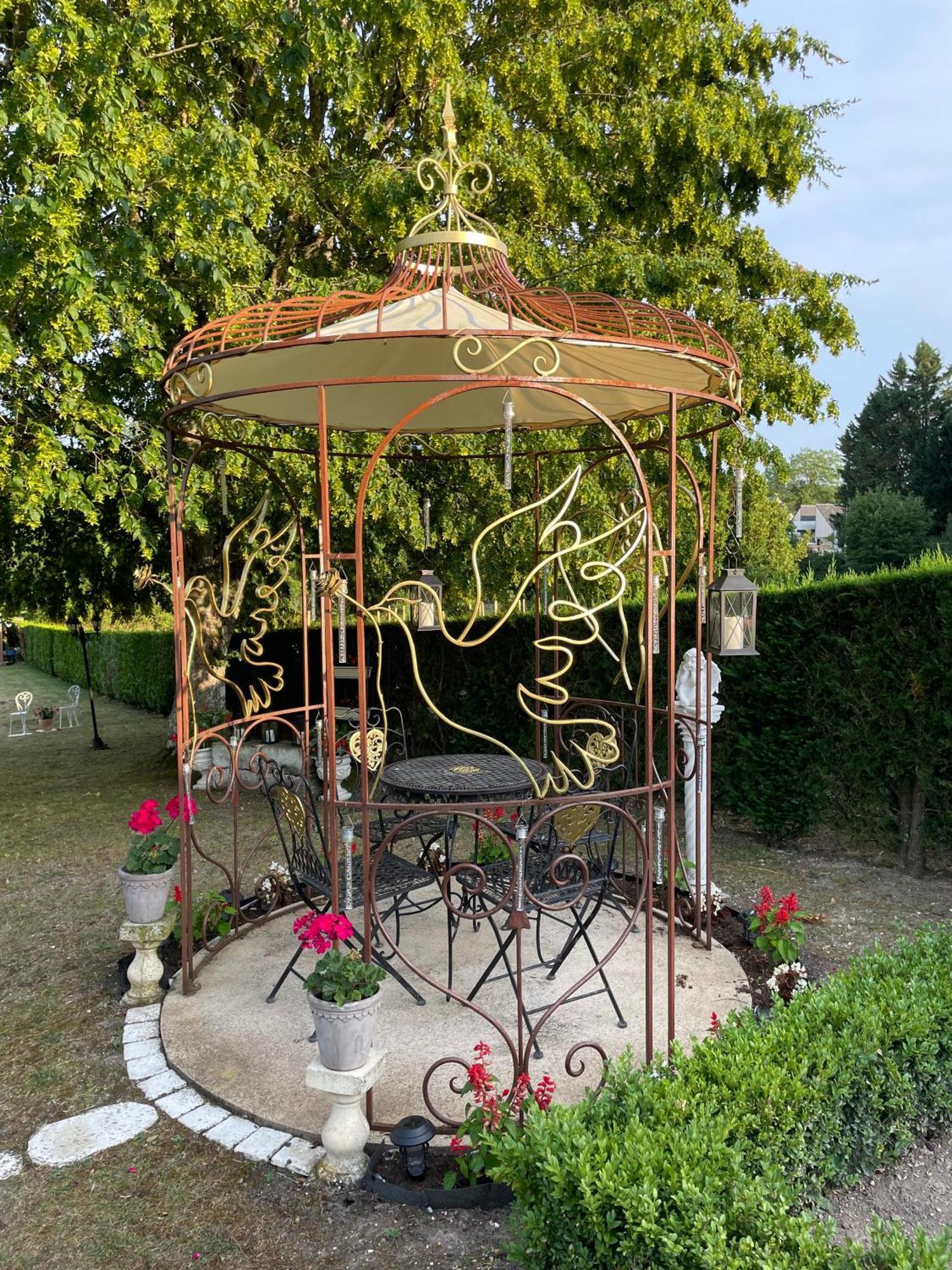 Les Charmes Bed & Breakfast Valençay Exterior foto